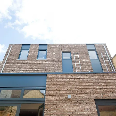 אכסניה Leuven City Hostel ליובן